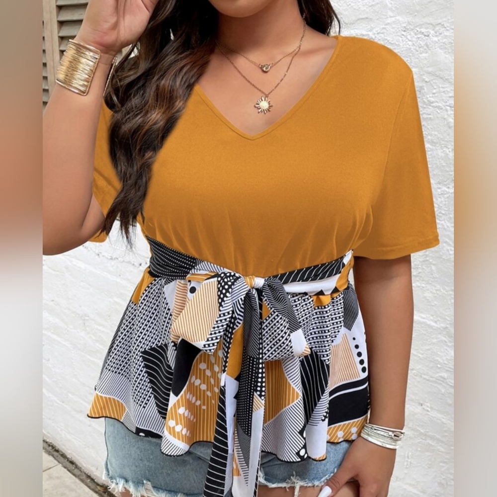 XL 💛 SHEIN Yellow Mustard Short Sleeve Vneck Tshirt Womens Patterned Design Tie